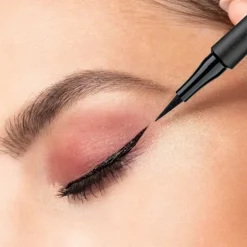 Artdeco Sensitive Fine Liner Black 1ml