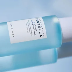 SKIN1004 Madagascar Centella Hyalu-Cica Brightening Toner 210ml