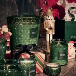 Voluspa Mini Decorative Tin Candle Noble Fir Garland 113g