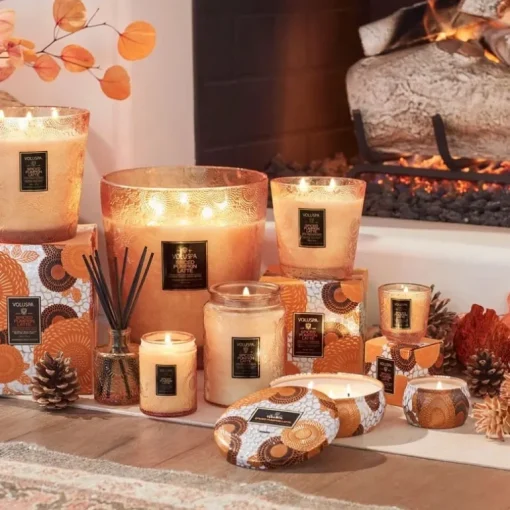 Voluspa 3-Wick Decorative Tin Candle Spiced Pumpkin Latte 340g